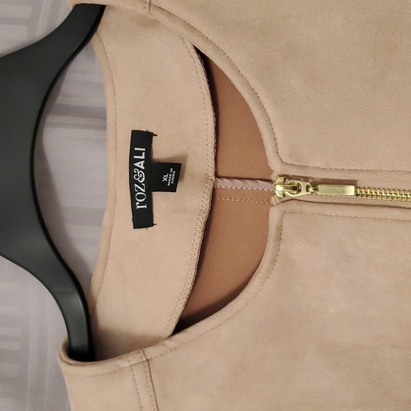 Pale Pink Peplum Jacket - Picture 2 of 5